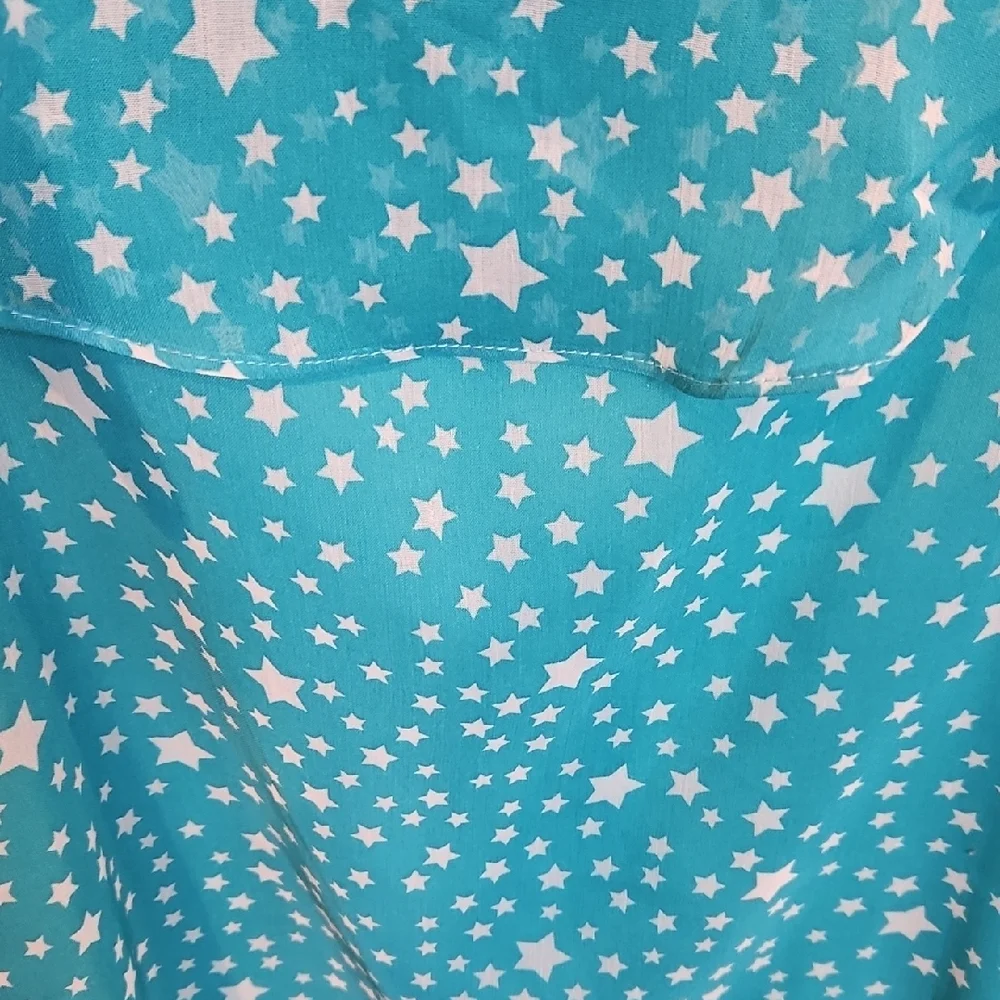 140 ANDREE BY UNIT Turquoise Star Print Blouse - Picture 2 of 4